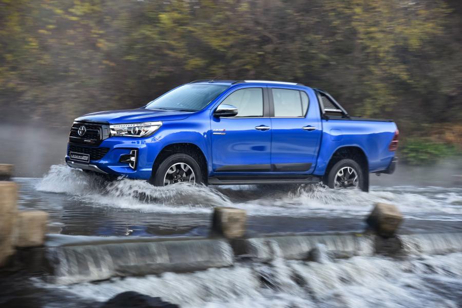  Toyota Hilux Legende 50 Double Cab 2019 года  (ZA) (фото 25 из 43)
